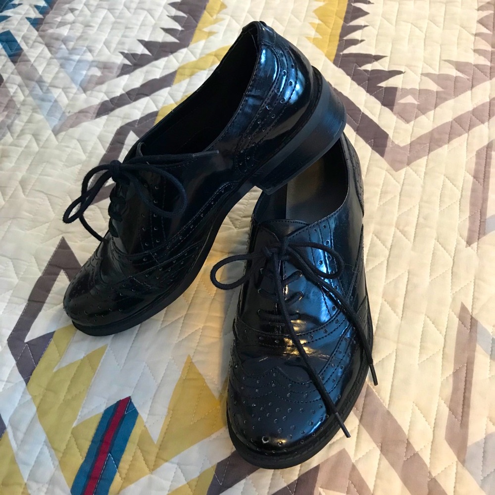 Bass Patent Black Oxford Shoes